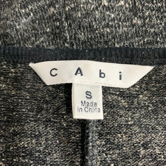 Cabi Small Gray/Black Tank - Picture 3 of 10